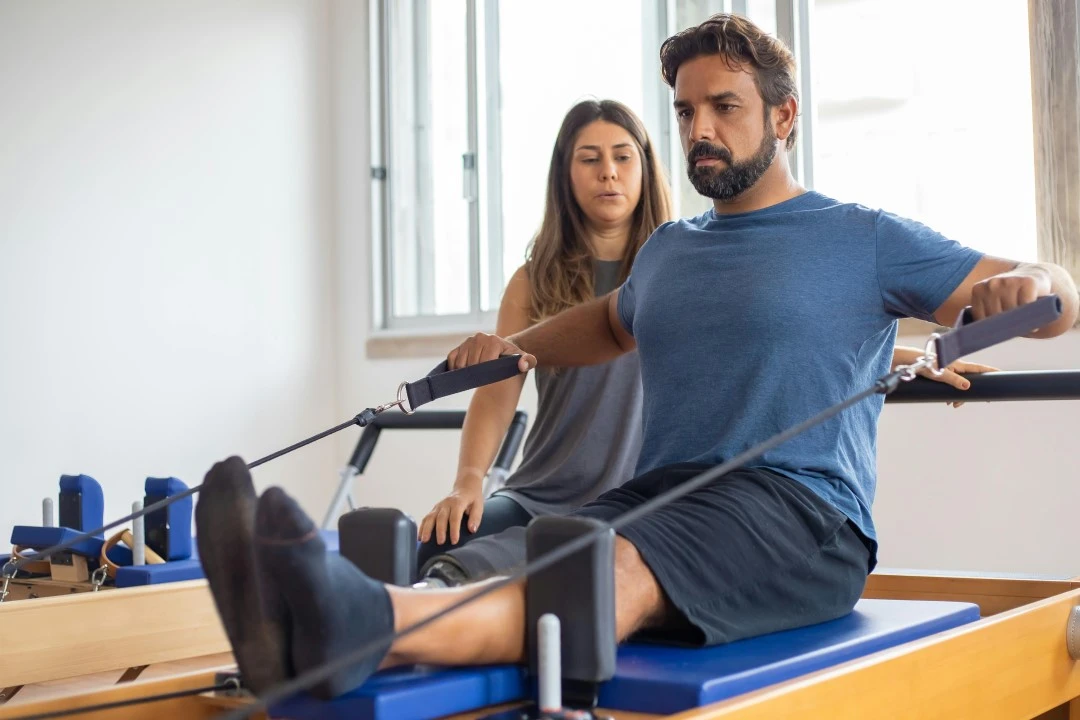What Are the Benefits of Working With Fitness Trainers?